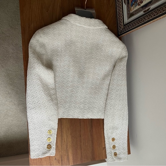 SOLD! 💔 Rare Vintage CHANEL 1993 SS Runway Tweed Cropped Jacket Blazer CC Logo - Picture 5 of 17